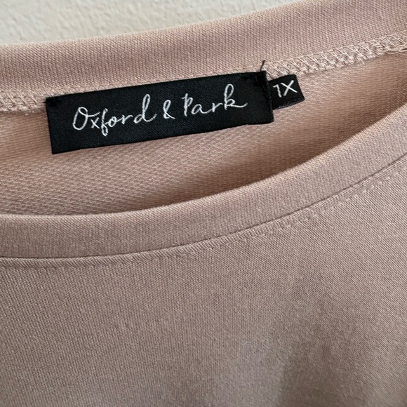 Oxford & Park Dusty Mauve Ruffle Sleeve Top 1X - Picture 3 of 5